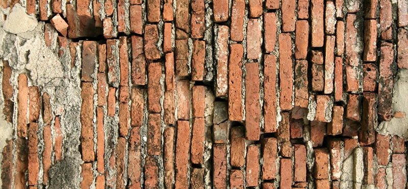 cracked-brick-vulnerability